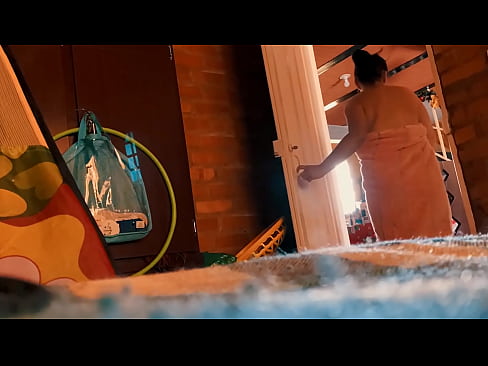 ❤️ Pakdhe ngetutake aku menyang adus, dheweke jancok nalika aku adus. ❤️ Porno vk ing jv.xxxdesichudai.ru ❌